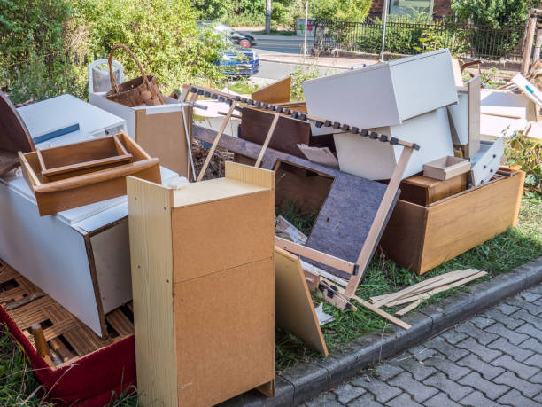 Best Construction Debris Removal  in Germantown, IL